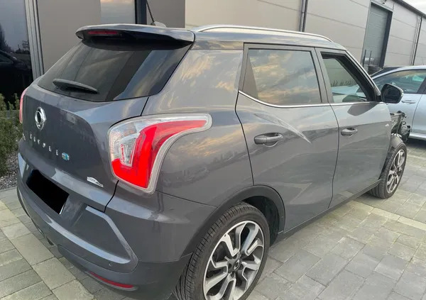 ssangyong tivoli kudowa-zdrój SsangYong Tivoli cena 18500 przebieg: 93000, rok produkcji 2016 z Kudowa-Zdrój